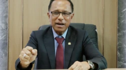 Usman Husin Beri Bantuan Rumpon untuk Nelayan Rote Ndao