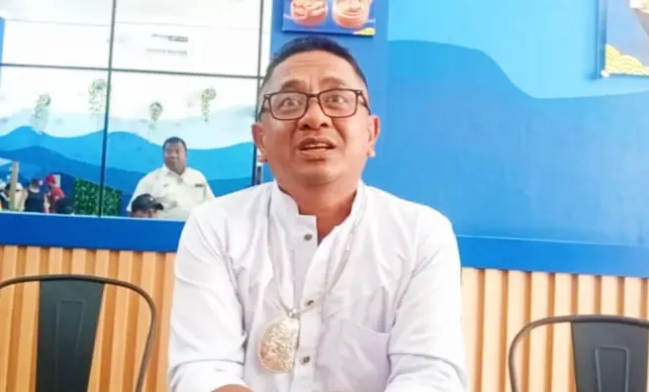 Denison Moy