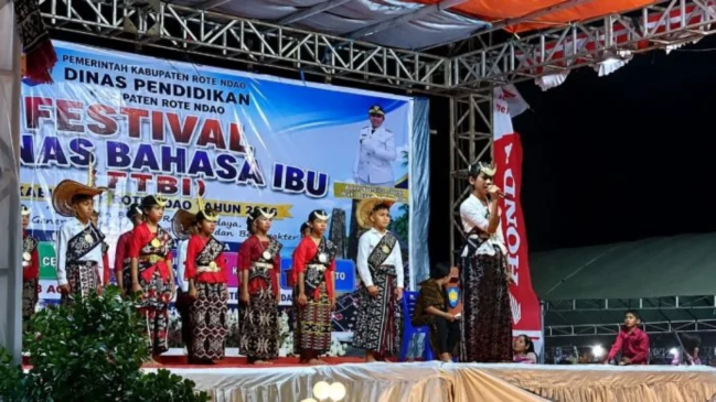 festival bahasa Ibu Rote Ndao
